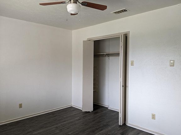 3rd image of 3316 Kathy Ln