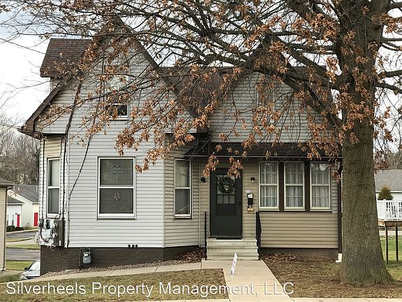 2nd image of 112 Alta St #C