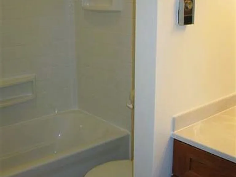 212-214 Sunset Ln — Photo 51