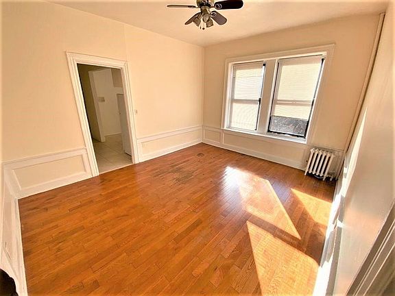 3rd image of 970 42nd St #6CC