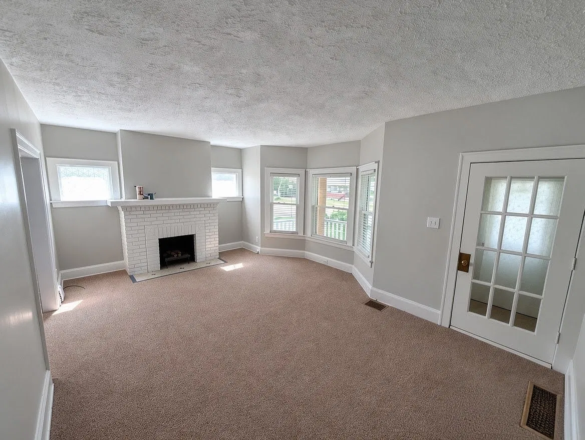2129 Morrison Ave — Photo 4