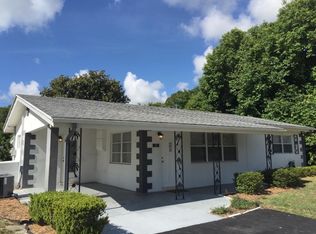 120 Sparrow Ave, Sebring, FL 33870