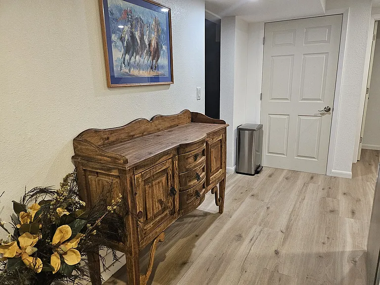 S Elati St — Photo 24