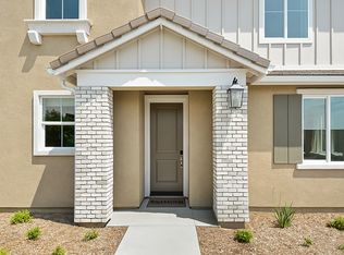 16575 Botanical Ln, Fontana, CA 92336