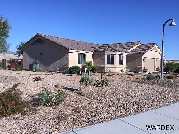 1st image of 6548 S Navarro Dr