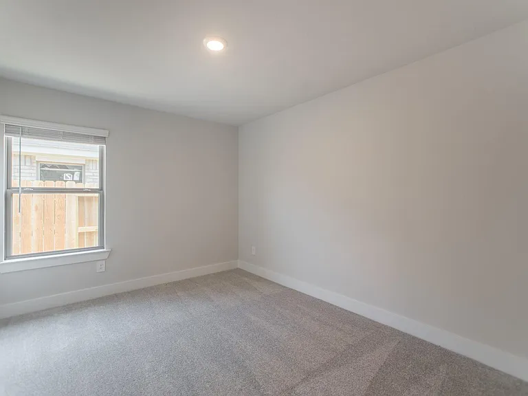 10289 S Goshawk Trl — Photo 30