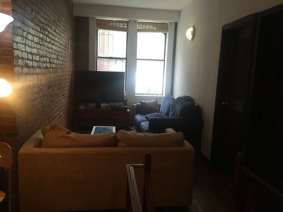 4th image of 346 E 13th St APT 1