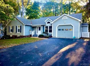 5812 Ridge Point Rd, Midlothian, VA 23112