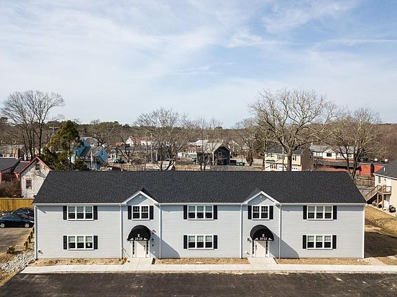 3rd image of 55 Summer St #29