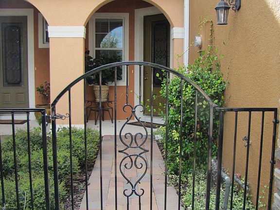 Gate/Garden