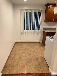 1527 S Shenandoah St #5 — Photo 4
