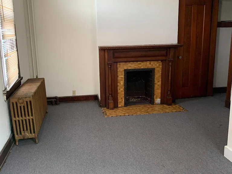 2362 Wheeler St #2 — Photo 9