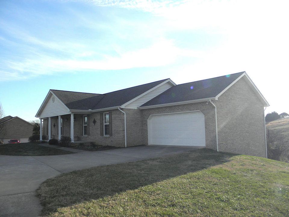 1st image of 931 Bridger Ln