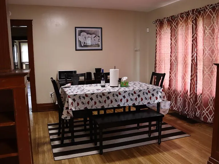 1130 Willow Ave #1 — Photo 3