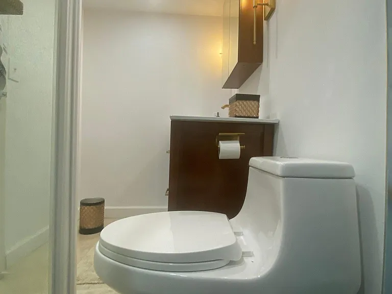 7601 E Treasure Dr #2119 — Photo 9