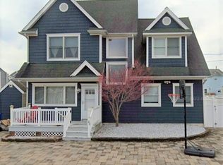 23 Point Rd, Toms River, NJ 08753