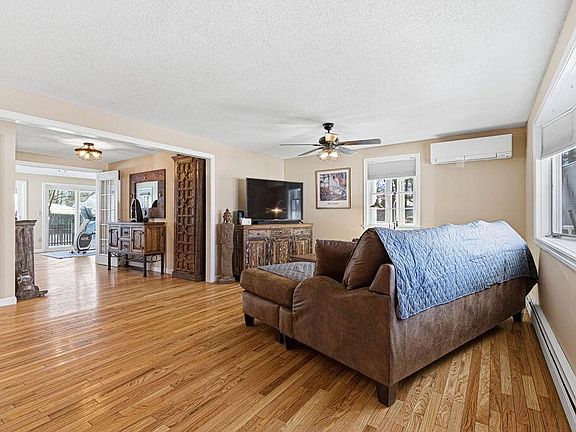 2nd image of 174 Christy Road