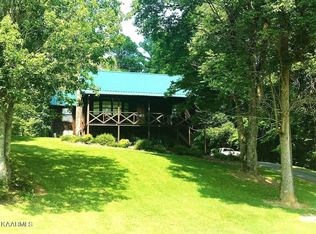 225 Park Ln, Greeneville, TN 37743