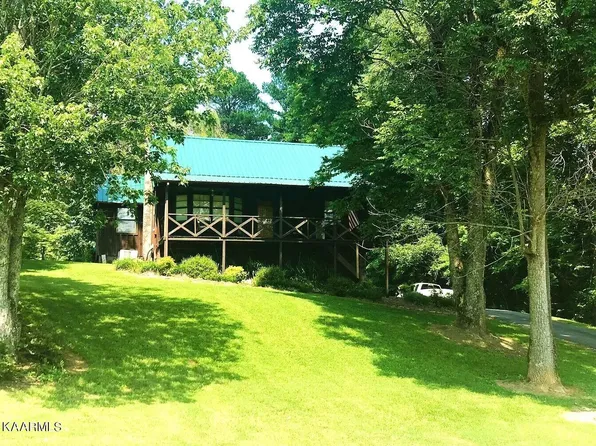 225 Park Ln, Greeneville, TN 37743