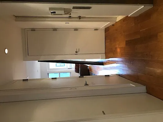 Rented by Veracity NYC LLC | media 20