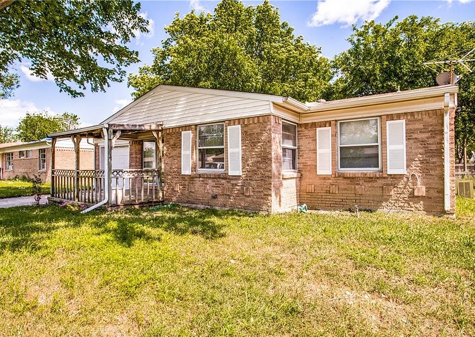 1st image of 3060 Dogwood Dr
