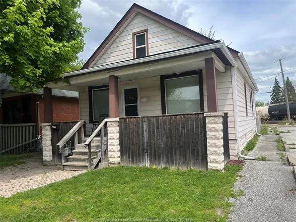 1650 Moy Ave, Windsor, ON N8X 3J8