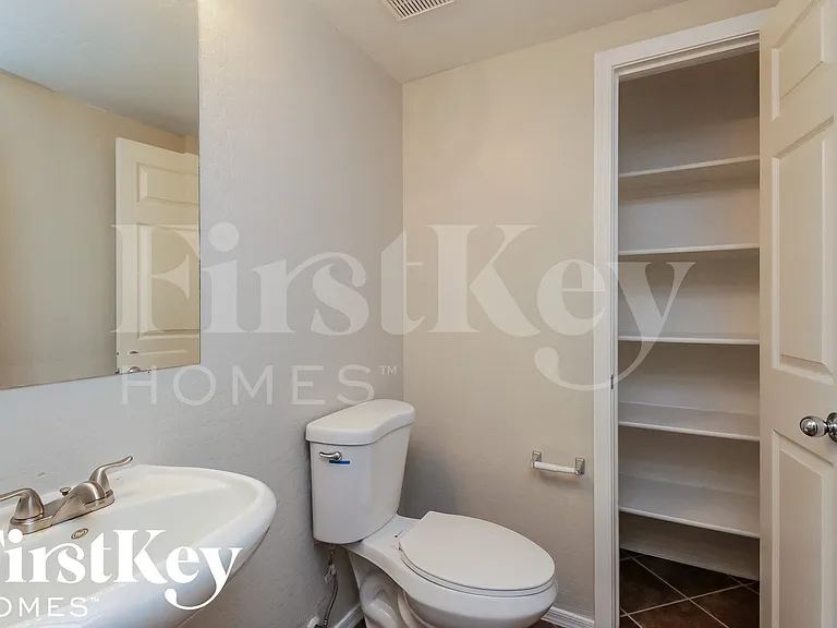 2641 W Prospector Way — Photo 13