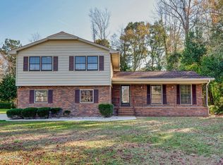 302 Tanbridge Rd, Wilmington, NC 28405