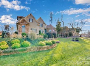 7778 Burning Ridge Dr, Stanley, NC 28164