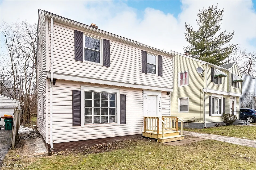 19605 Milan Dr photo 1