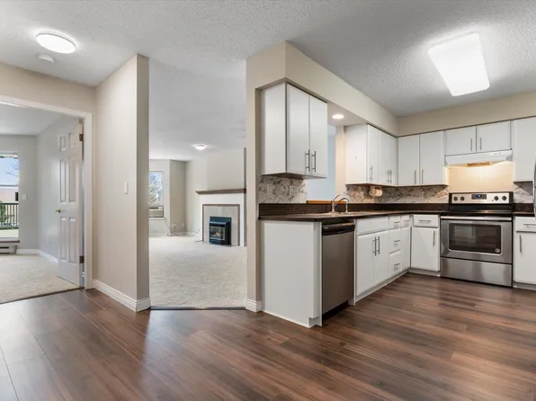 45604 Brett Ave #205, Chilliwack, BC V2P 1N9