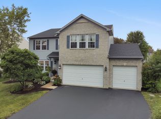 1003 Butterfield Cir E, Shorewood, IL 60404