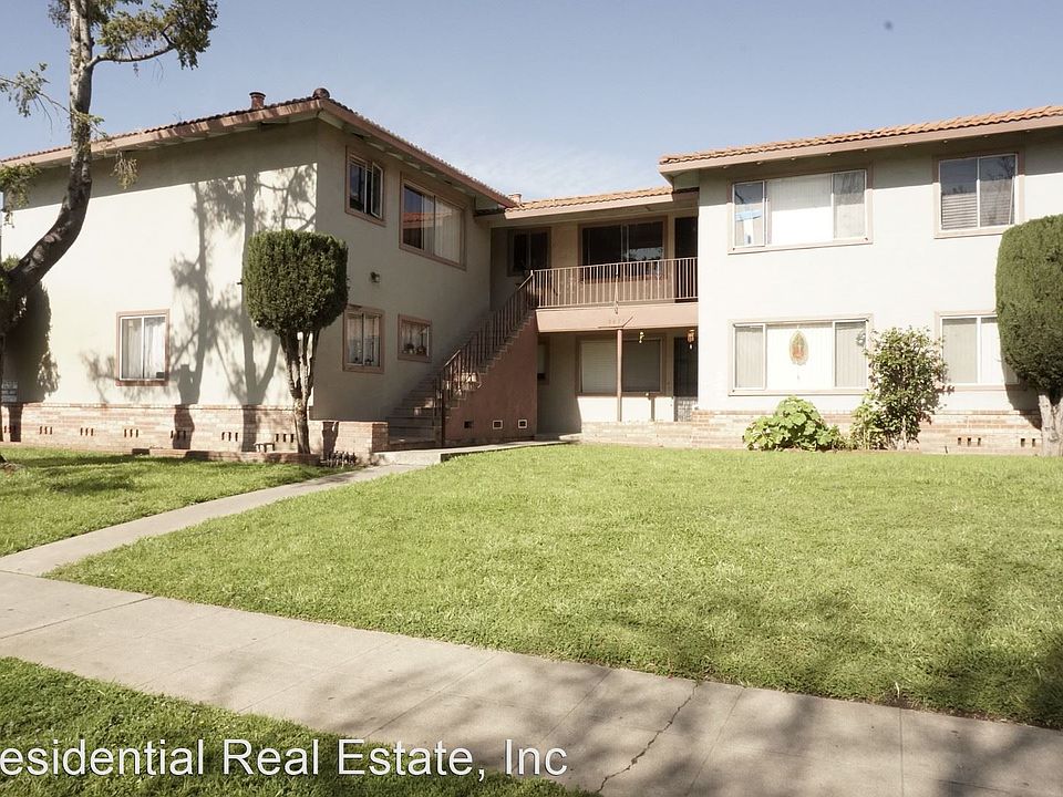 1st image of 2481 Skylark Dr APT 2