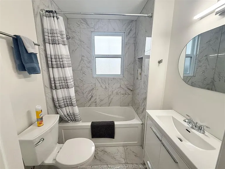 808 Ottawa St #2 — Photo 11