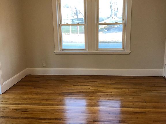 3rd image of 120 Quincy Shore Dr