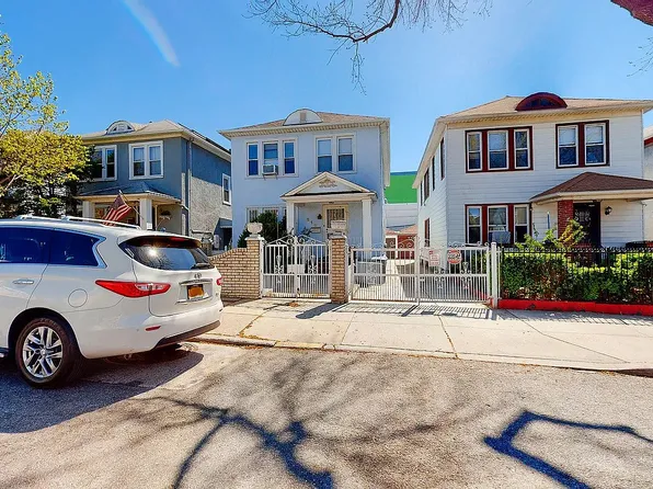 210 62nd St, Brooklyn, NY 11220