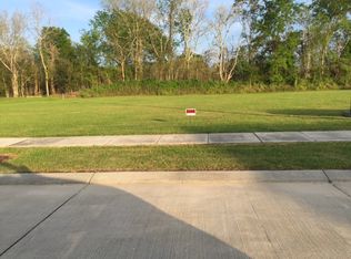 409 Riverside Dr., Berwick, LA 70342