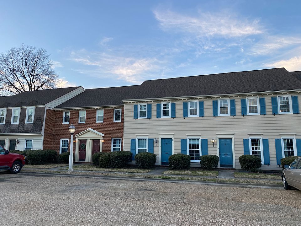 3812 Hermitage Rd.
