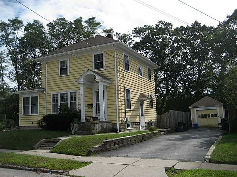 1st image of 76 Fordson Ave