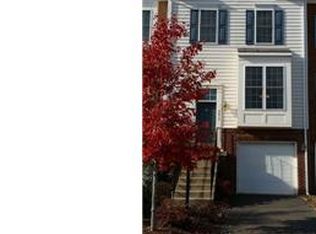 2612 Oak Valley Dr, Woodbridge, VA
