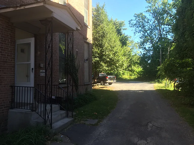 765 Madison Ave #2 — Photo 9