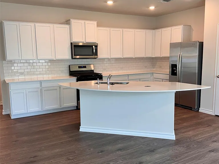204 Steele Hbr — Photo 17