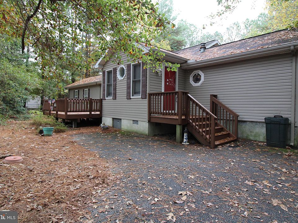 1st image of 28622 Woodcrest Dr