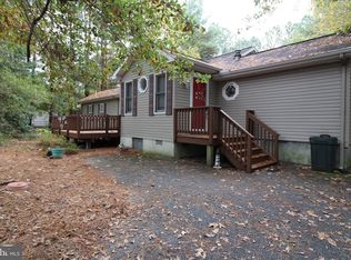 28622 Woodcrest Dr, Harbeson, DE 19951