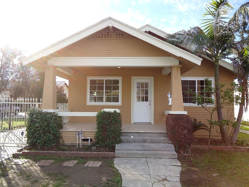 1st image of 766 E Kingsley Ave
