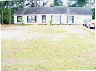 1067 Strickland Bridge Rd, Fayetteville, NC 28304