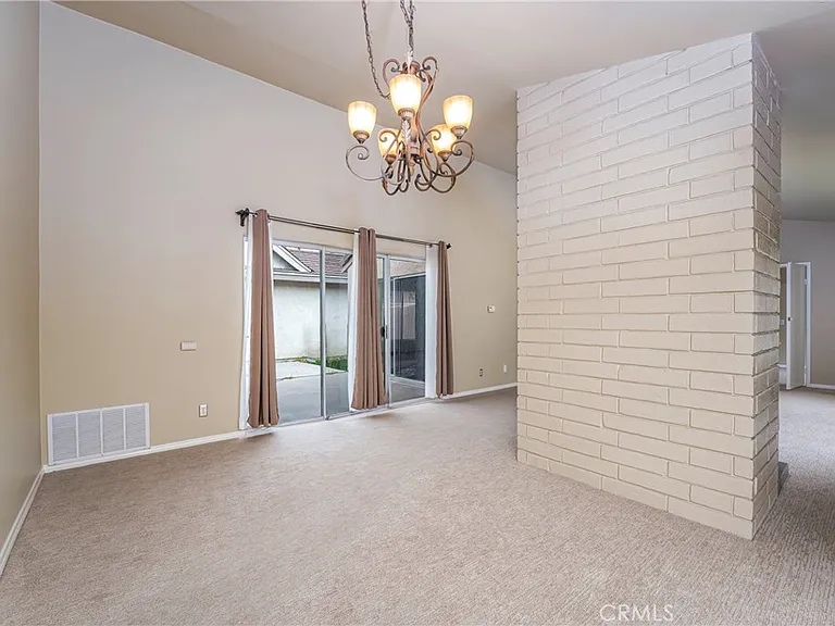 2162 Sweetbriar Rd — Photo 7
