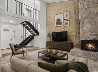 2974 Country Place Cir, Carrollton, TX 75006