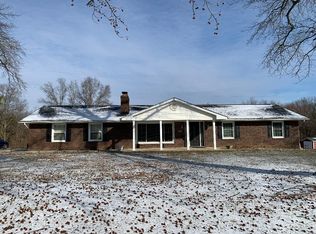 2623 State Route 156, Waterloo, IL 62298