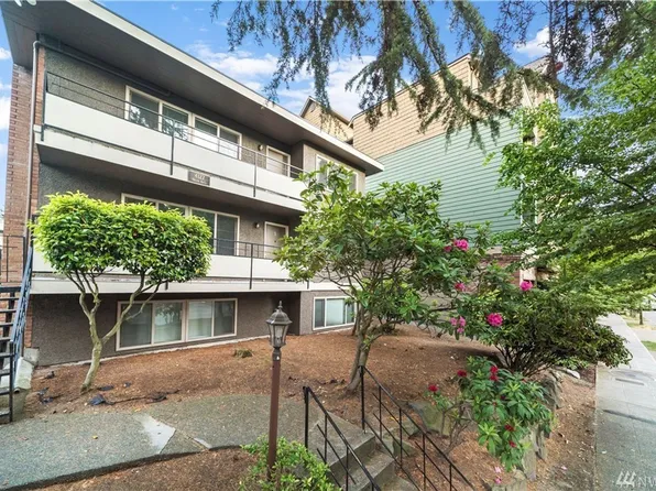 4127 California Ave SW, 4127 California Ave SW APT 4, Seattle, WA 98116